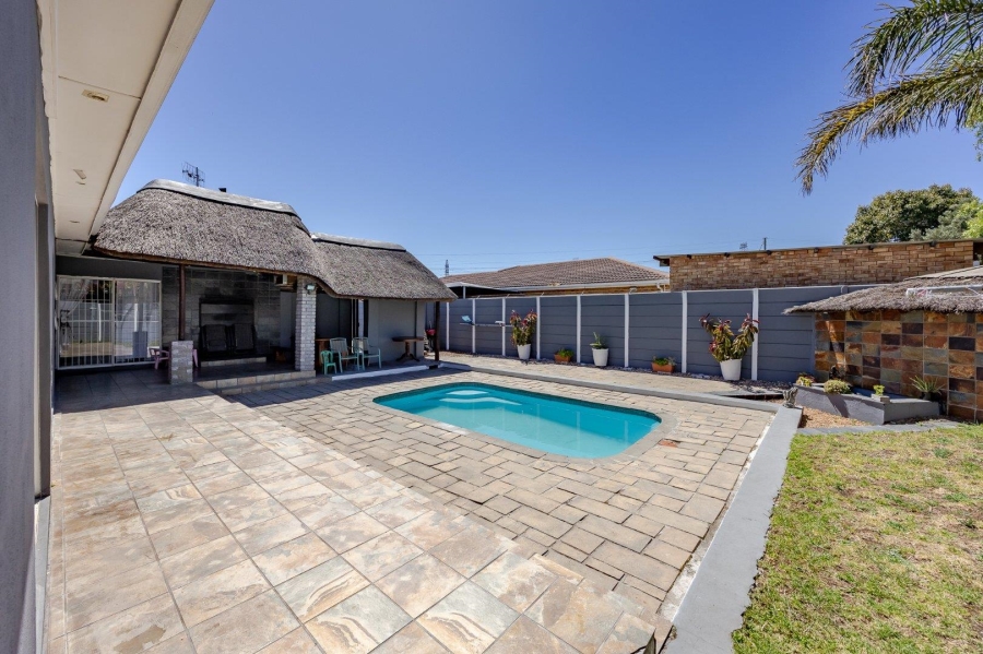 3 Bedroom Property for Sale in Annandale Western Cape